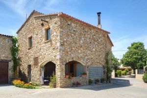 Alojamiento - Can Barrull