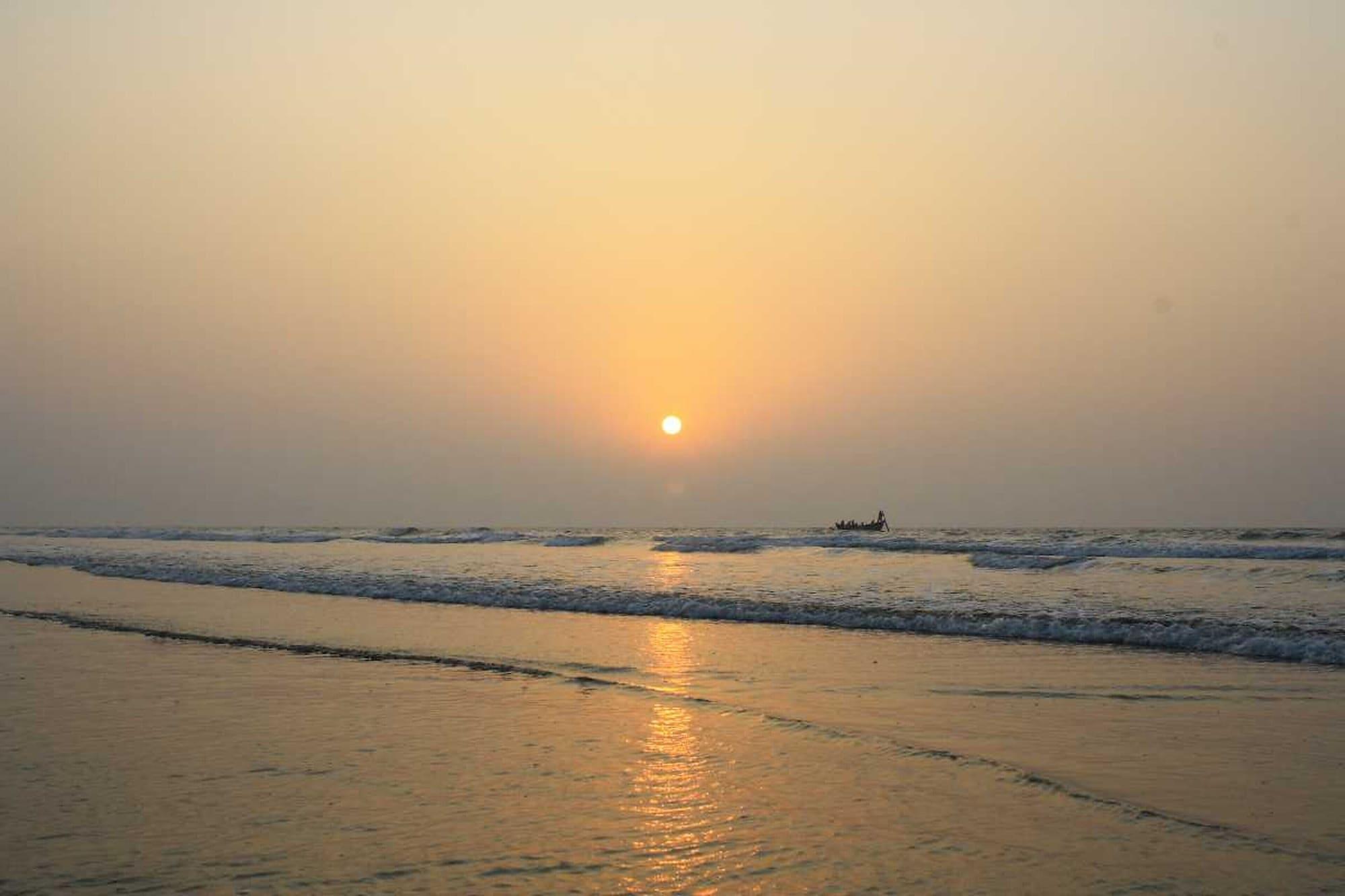 Playa Le ROI Digha