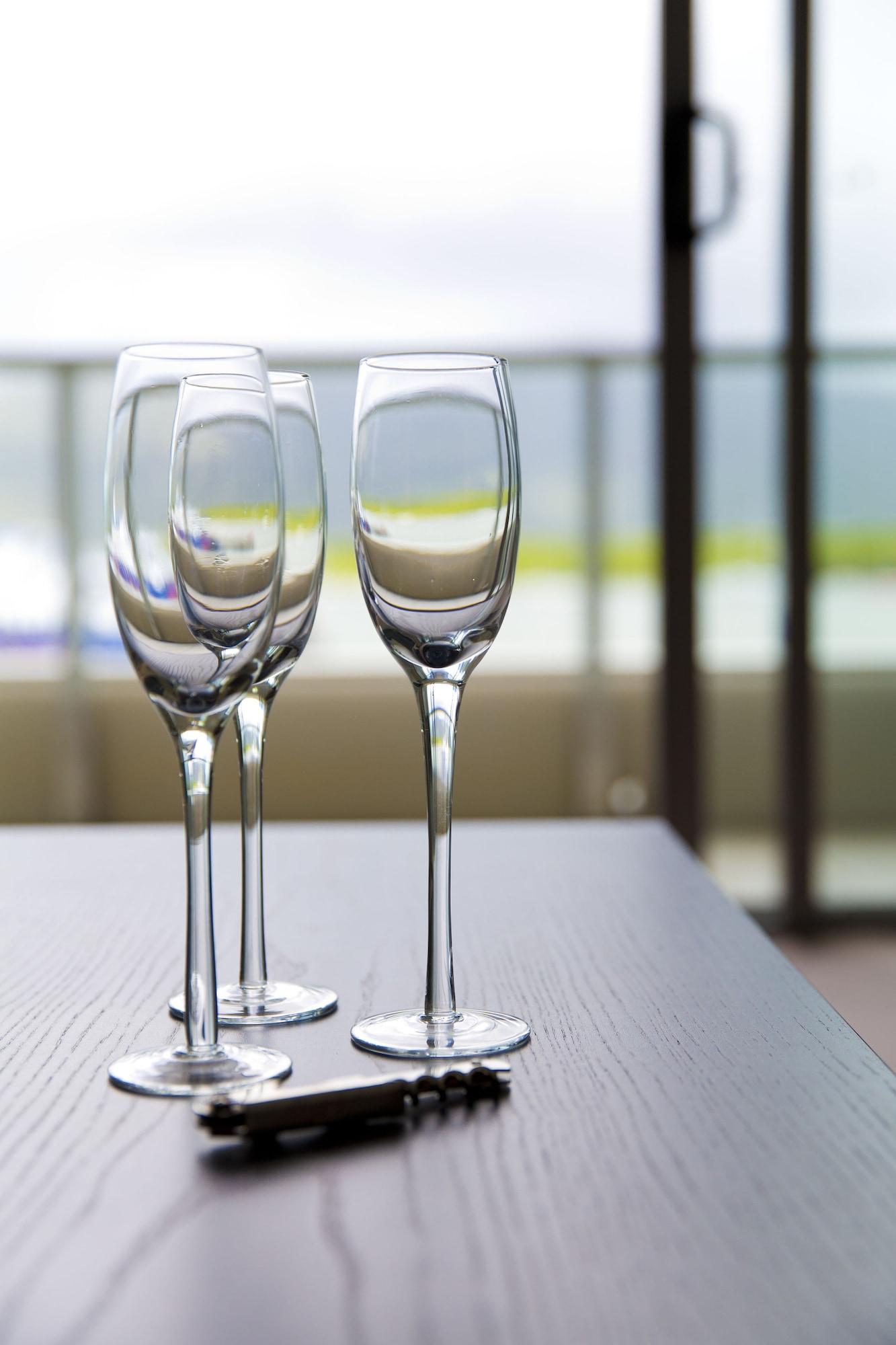 Restaurant Cairns Private Apartments