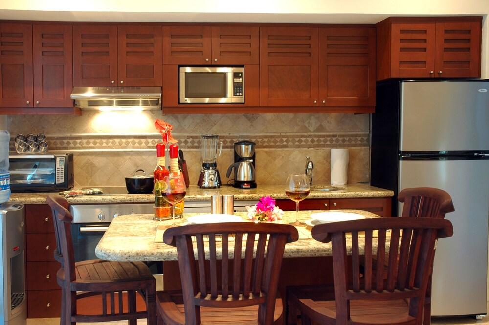 Hotel Maya Villa Condo Hotel