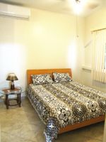 Alquiler Vacacional - Modern Independent Apartment, Excellent Location!