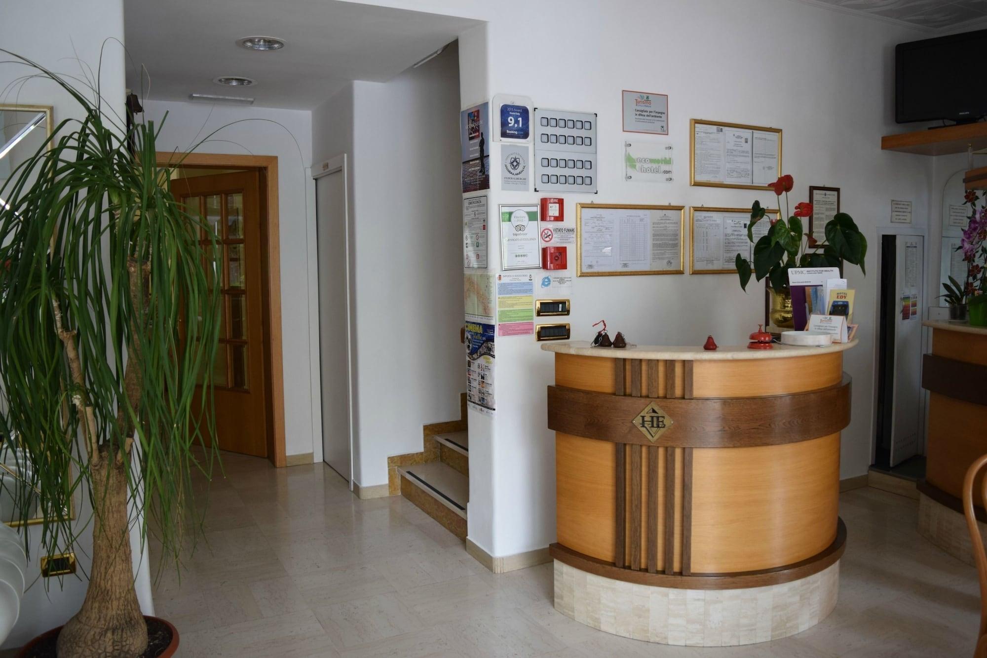 Vista Lobby Eco Hotel Edy