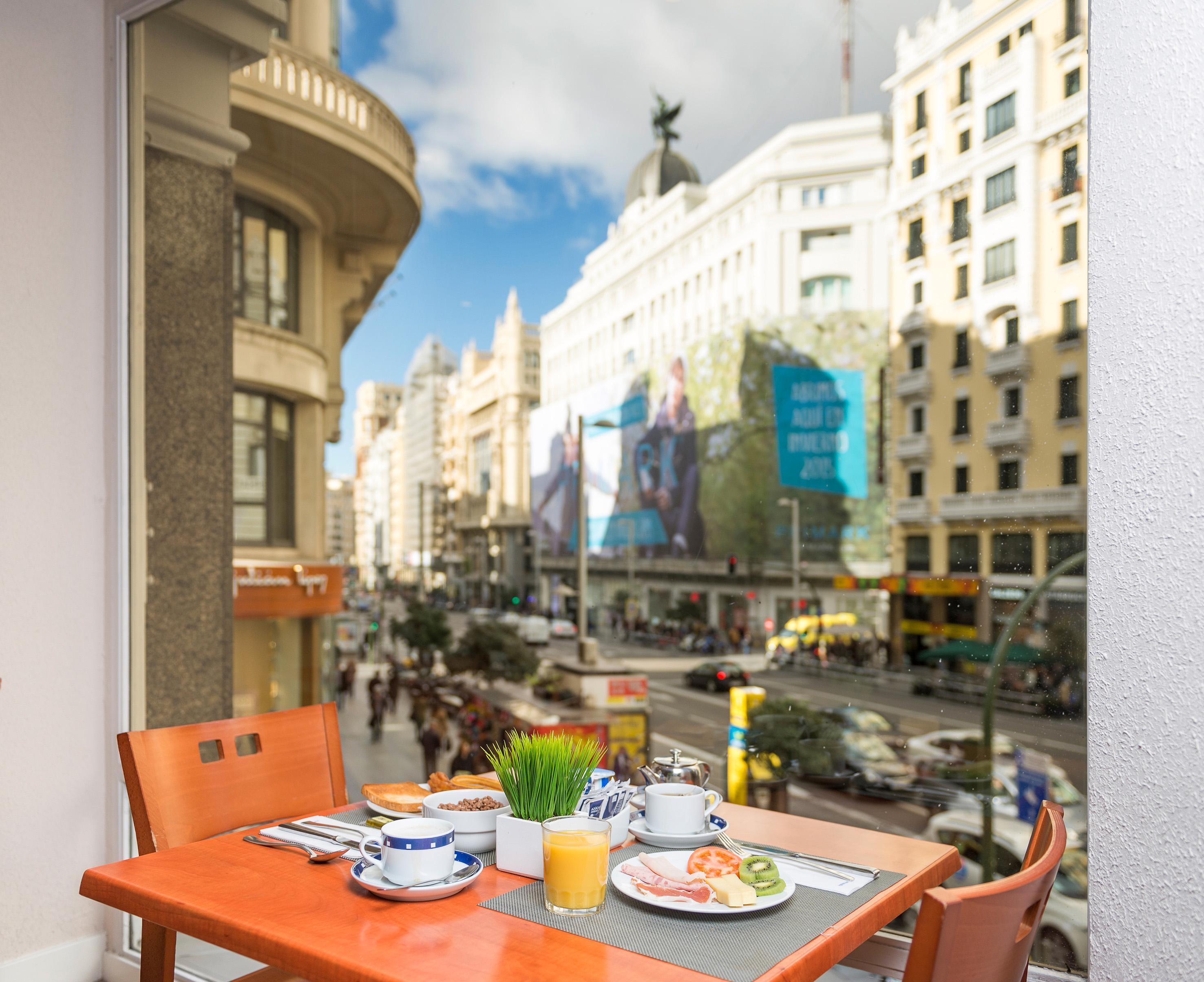 Restaurant Hotel Madrid Gran Via 25 Affiliated by Meliá