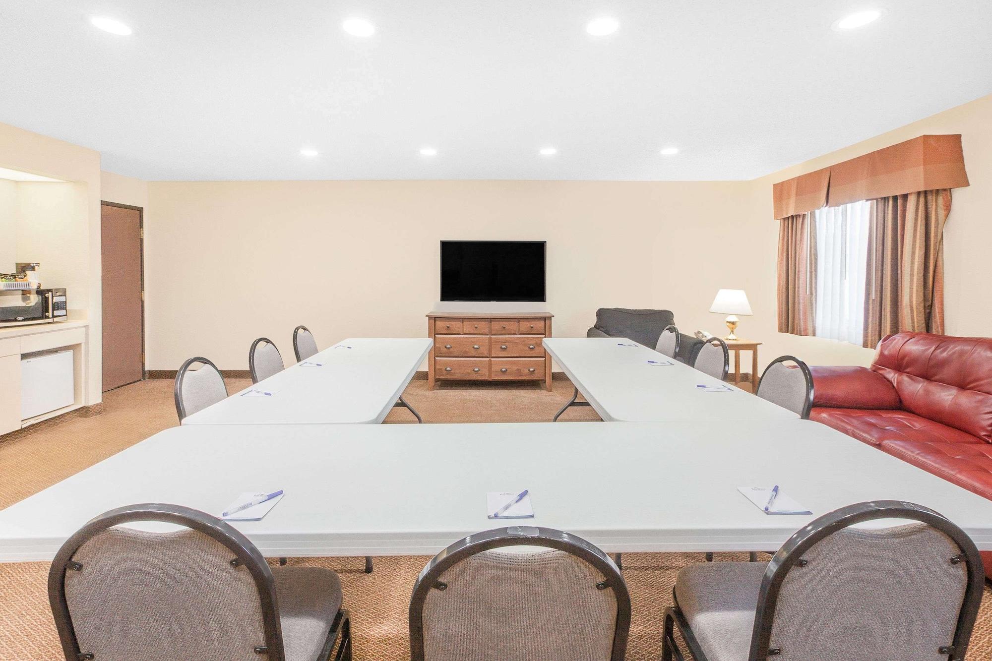 Sala de Reuniones Baymont by Wyndham Port Huron