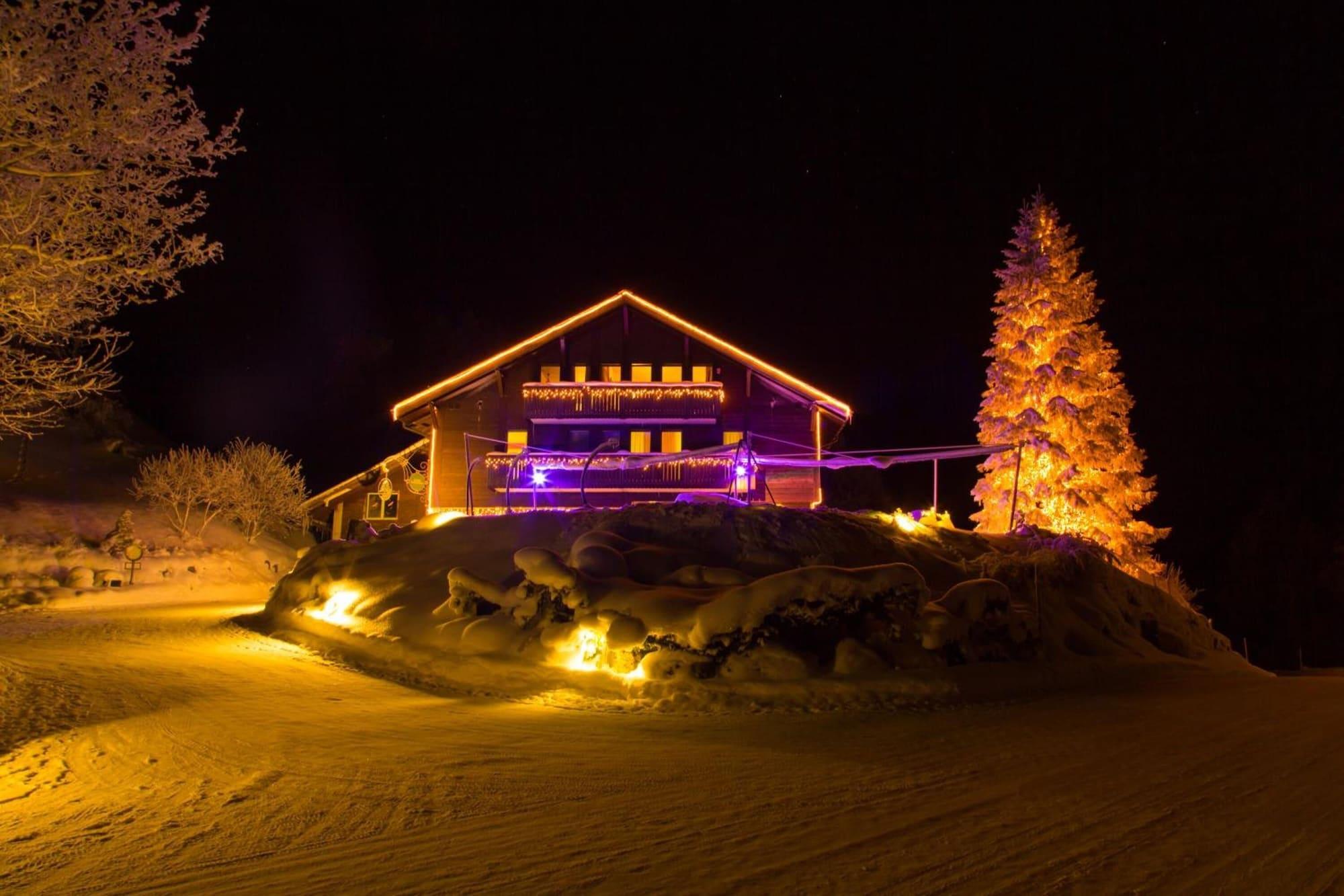 Vista Exterior Hotel Rhodannenberg AG