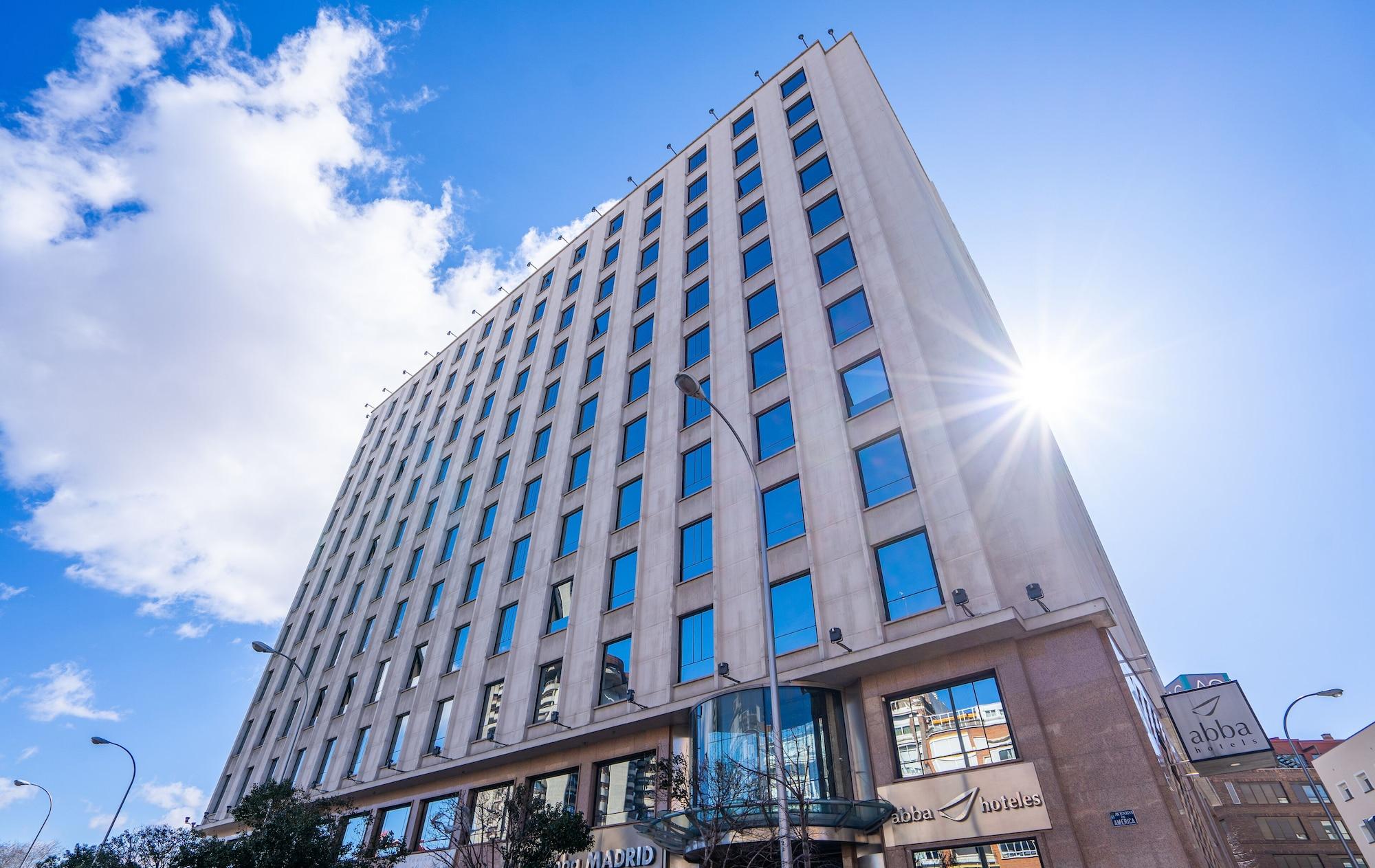 Vista Exterior Abba Madrid Hotel