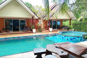 Alojamiento - Sunrise Resort