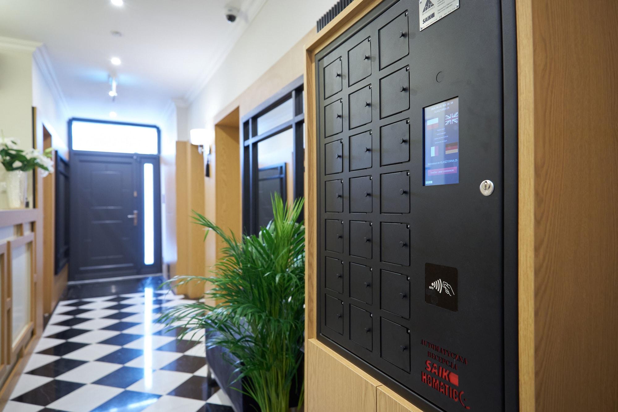 Vista Lobby Apartamenty Klasztorna 25