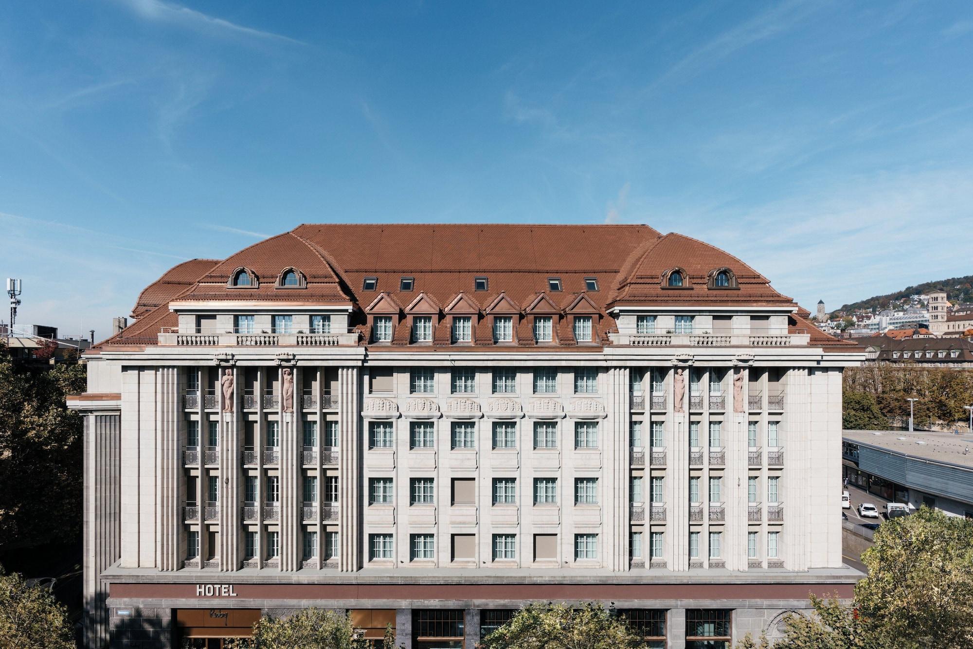 Vista Exterior Ruby Mimi Zurich