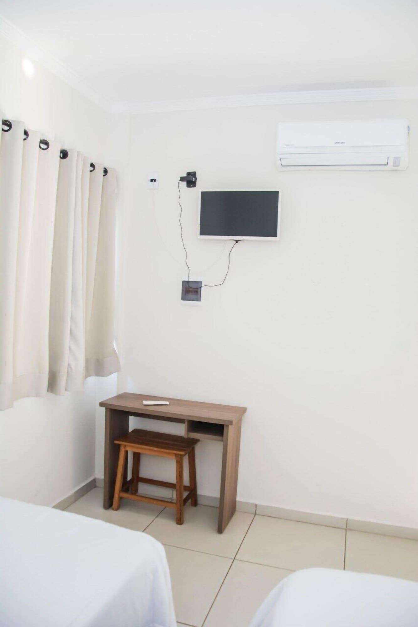 Set de Habitación Leati's Hotel