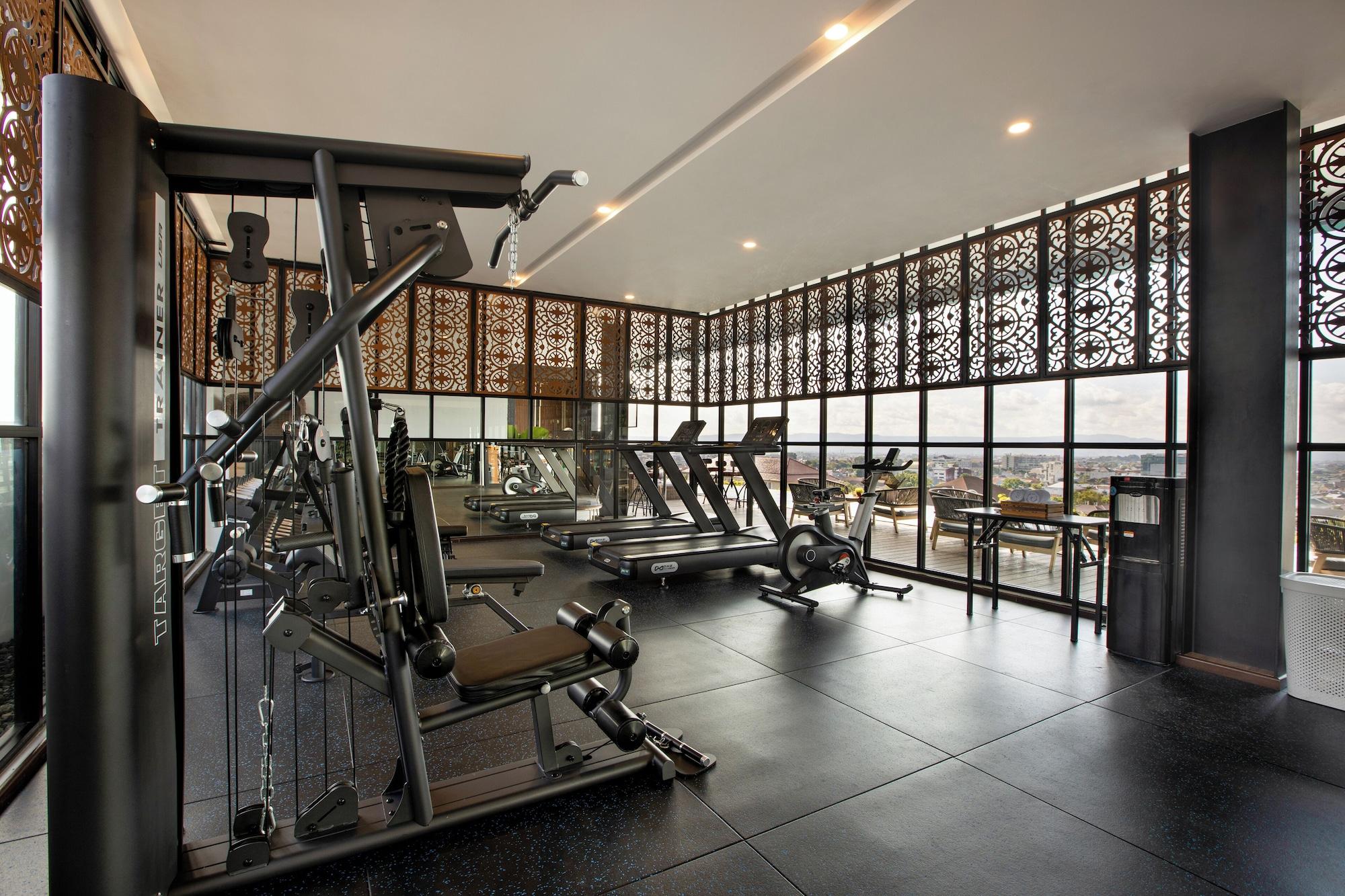 Gimnasio The Manohara Hotel Yogyakarta
