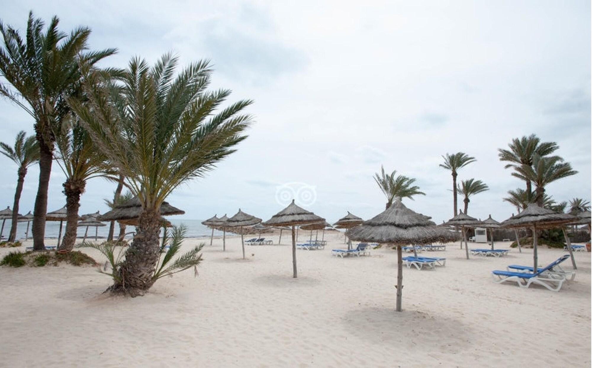 Playa Club Palm Azur - Families and Couples