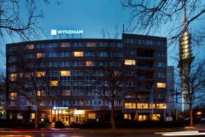 Alojamiento - Wyndham Hannover Atrium