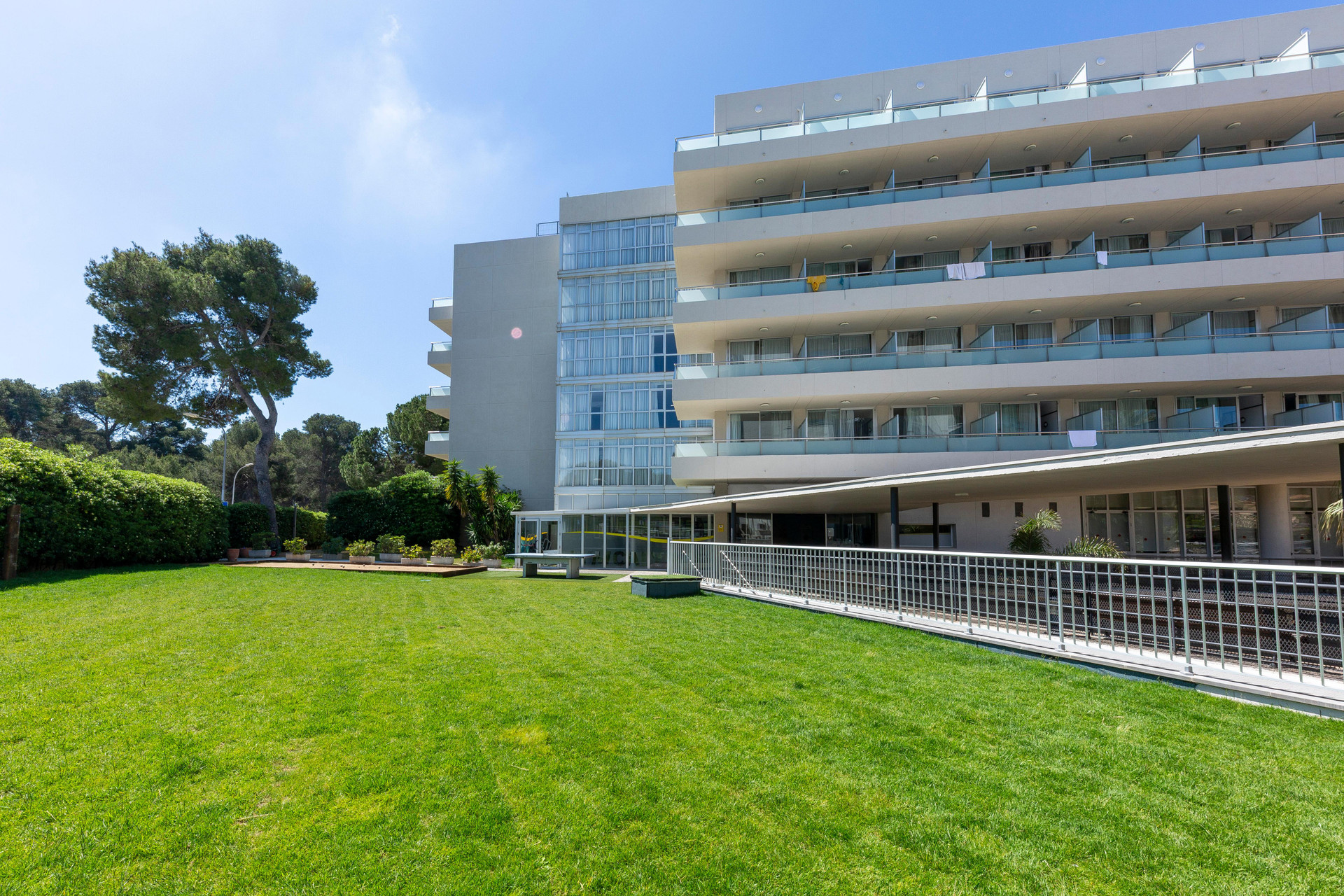 Vista Exterior Medplaya Calypso