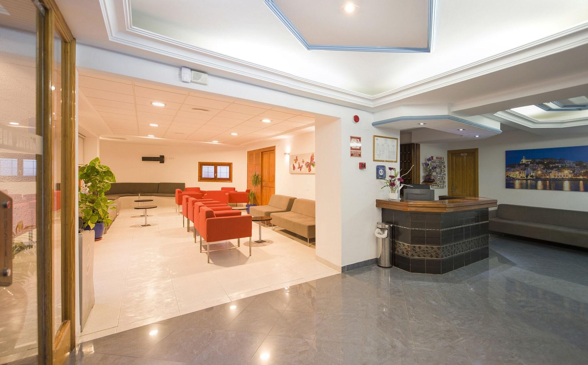 Vista Lobby Hostal Residencia Adelino