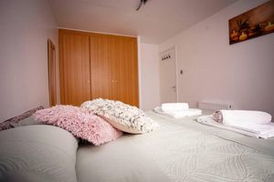 Alquiler Vacacional - Cozy 3-bedroom Home in Luton