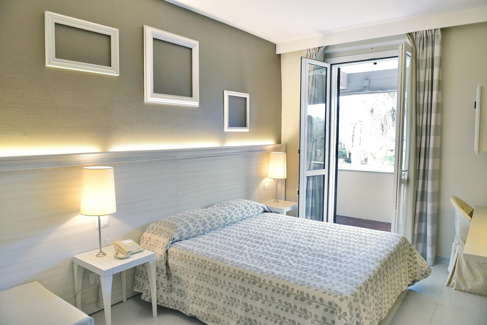 Varios Hotel degli Ulivi