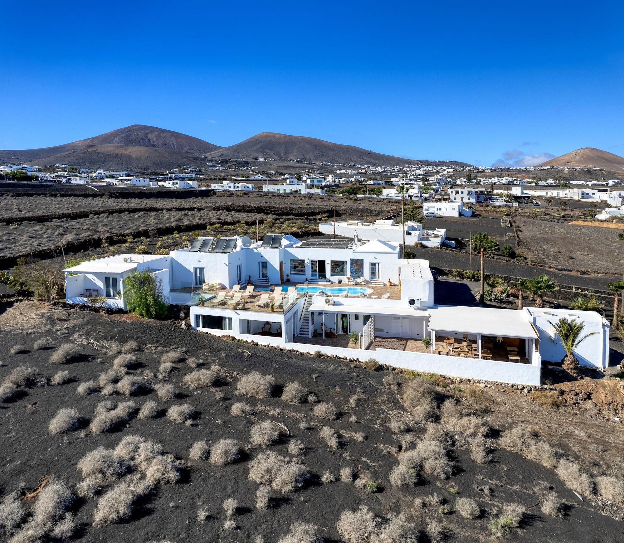 Vista Exterior Casa Serena 10