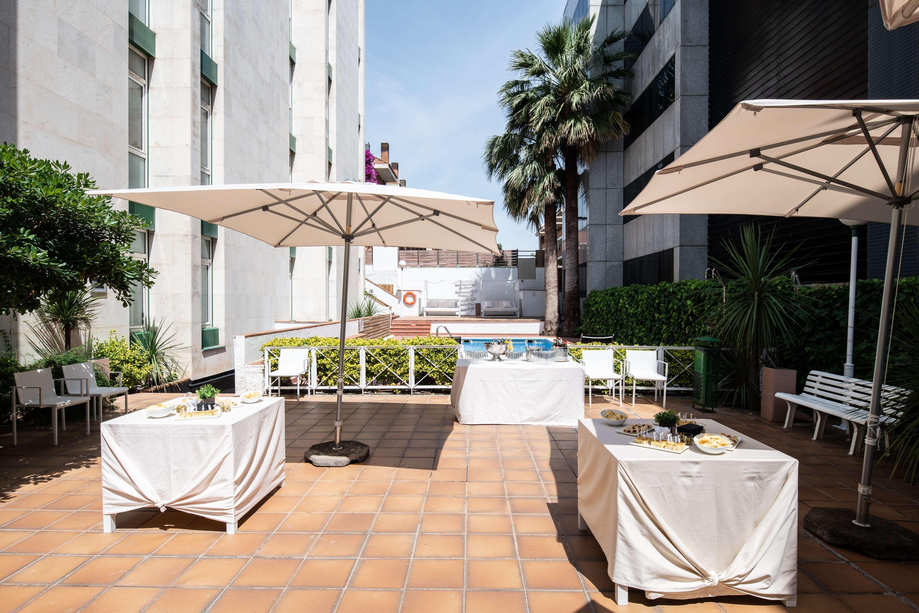 Vista Exterior Catalonia Bristol