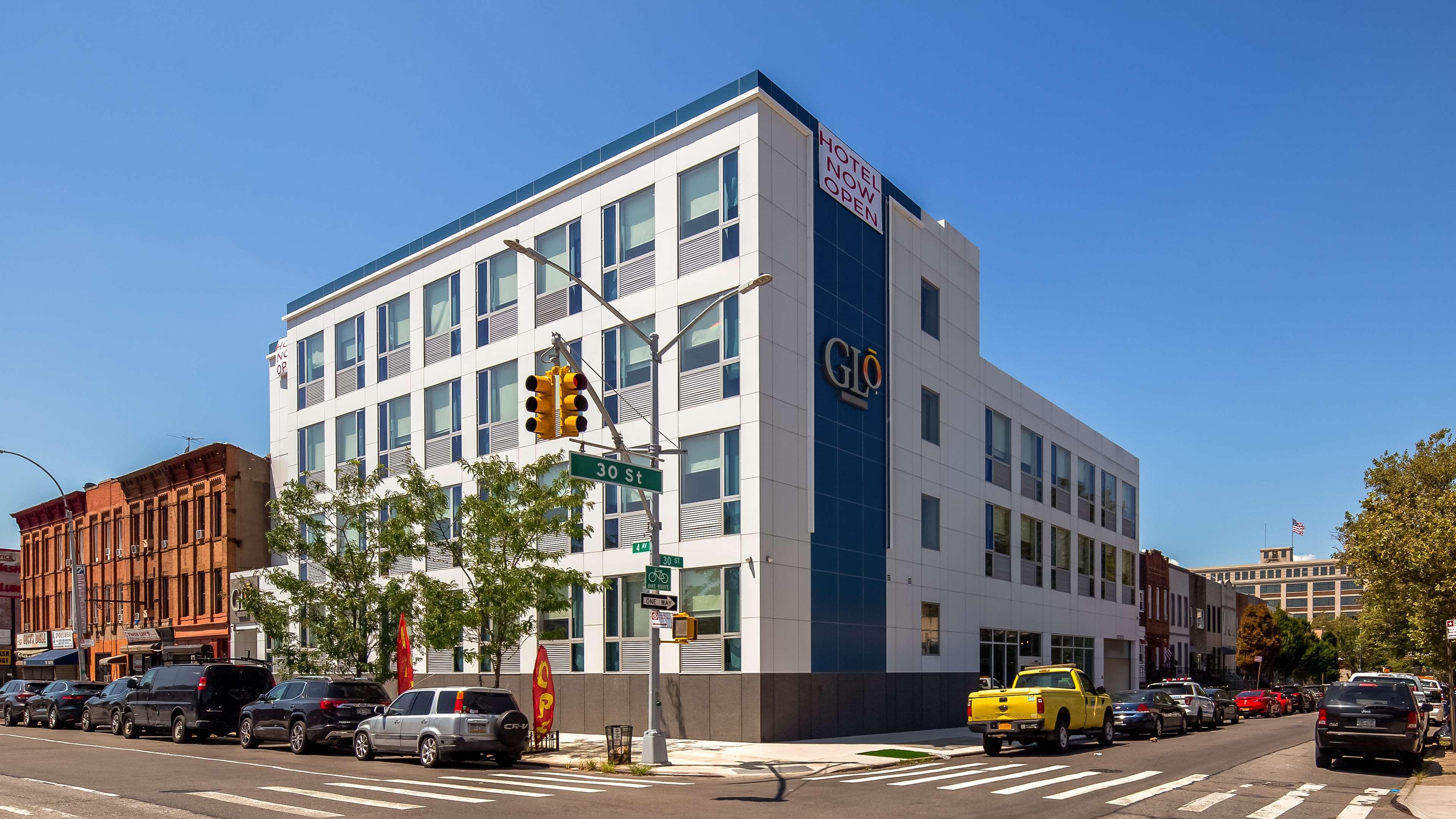 Vista Exterior GLō Best Western Brooklyn NYC