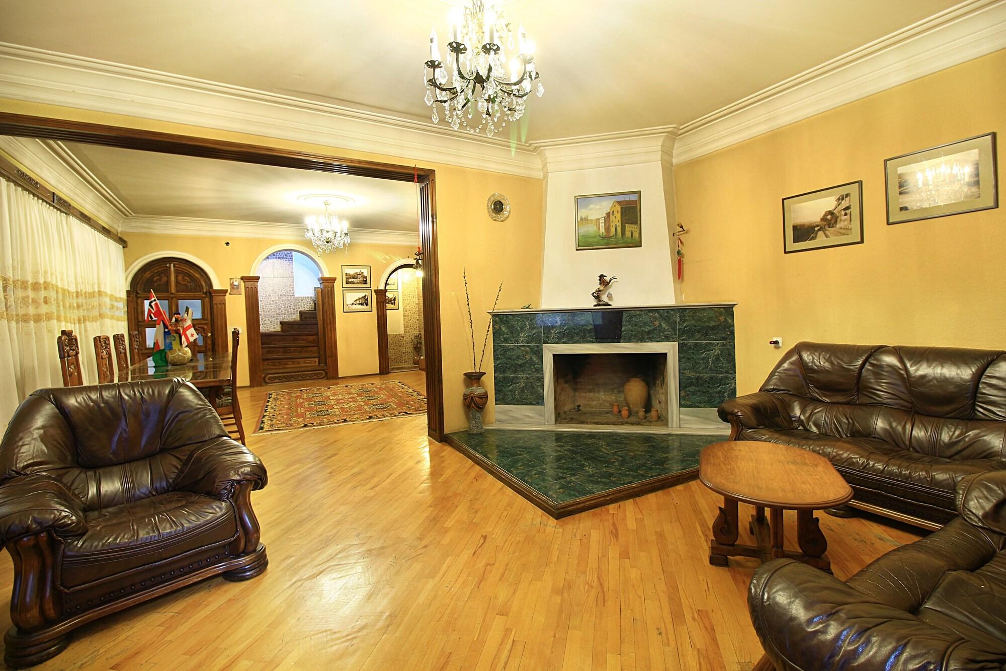 Vista Lobby Babilina Hotel