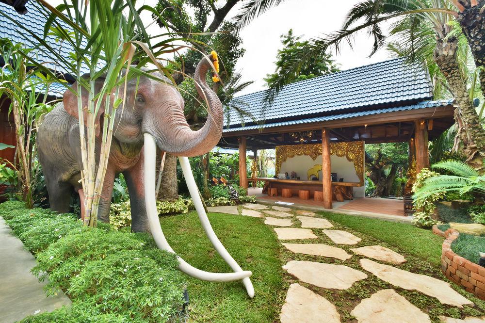 Vista Lobby The Nine Thipthara Klongson Resort