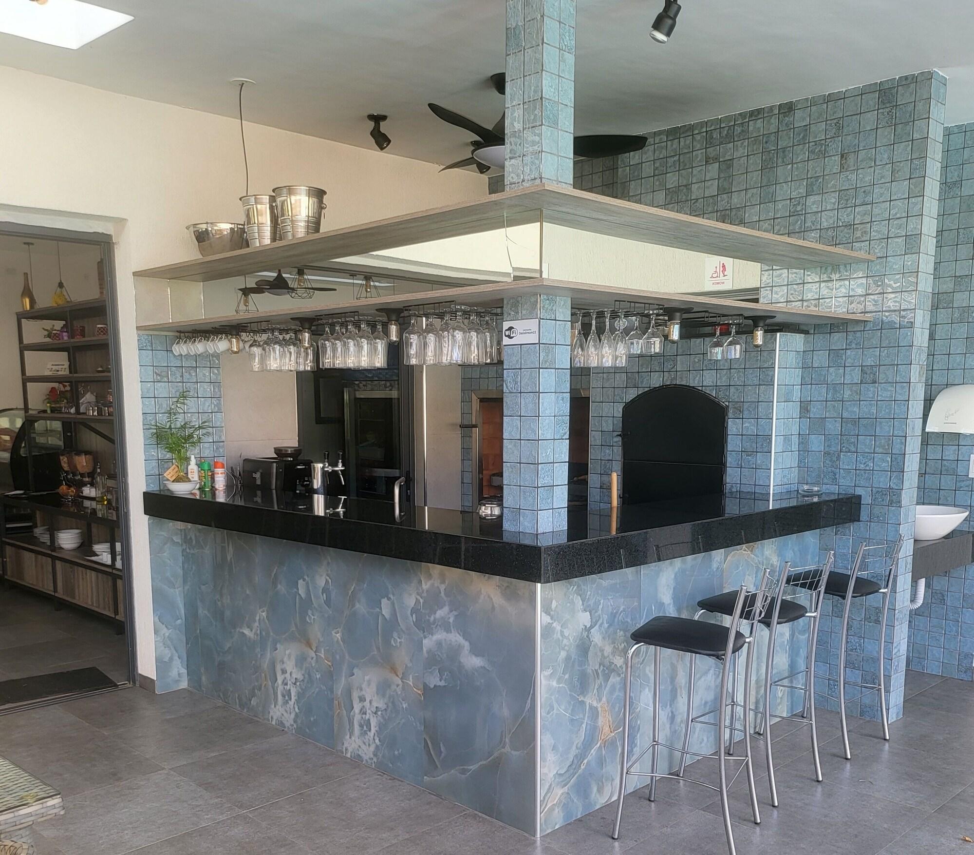 Bar/Salón Oasis-Dream Holidays - La Petite France