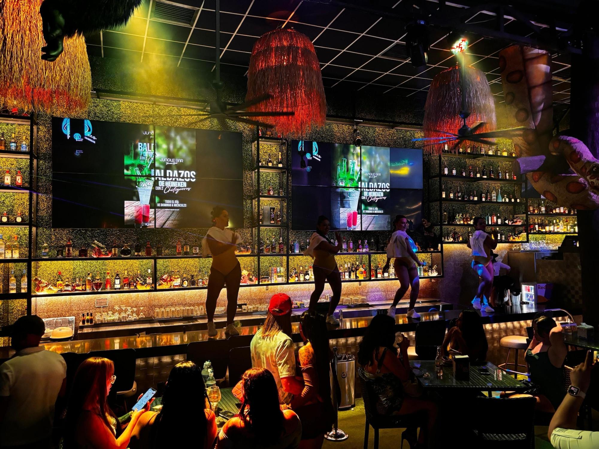 Bar/lounge Taormina Hotel and Casino