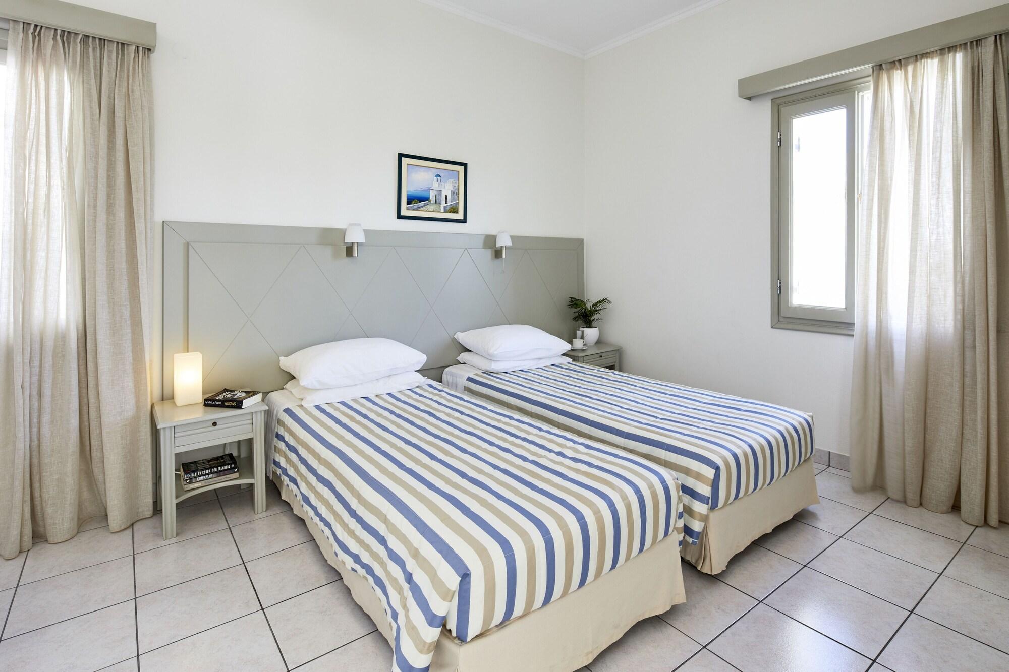 Habitación Nissos Thira Hotel