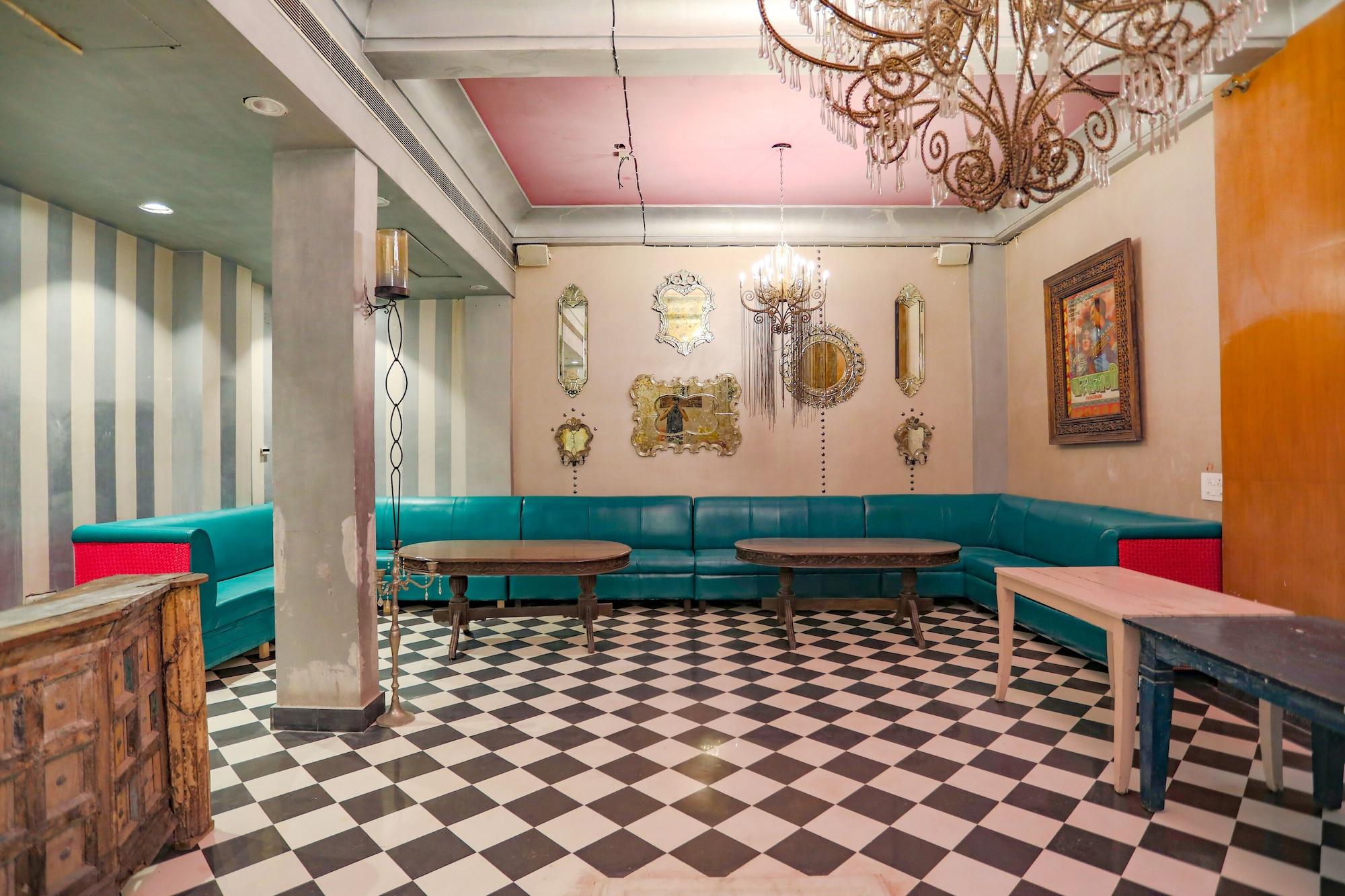 Bar/Lounge Staybook- Jyoti Mahal A Heritage Hotel
