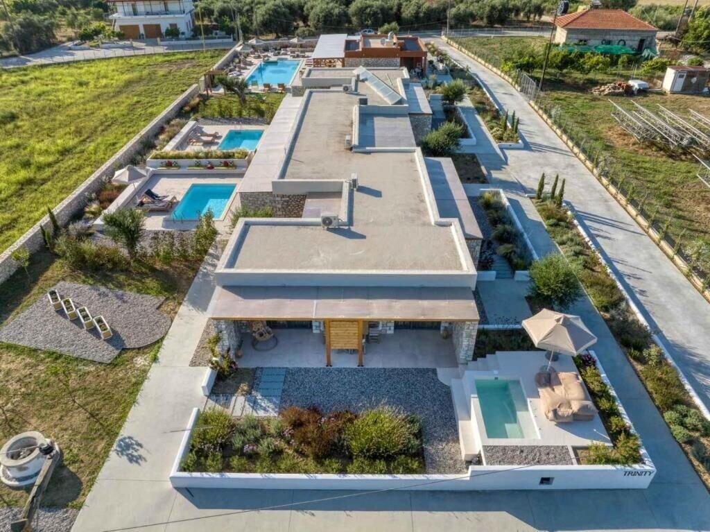 Varios Trinity Design Suites