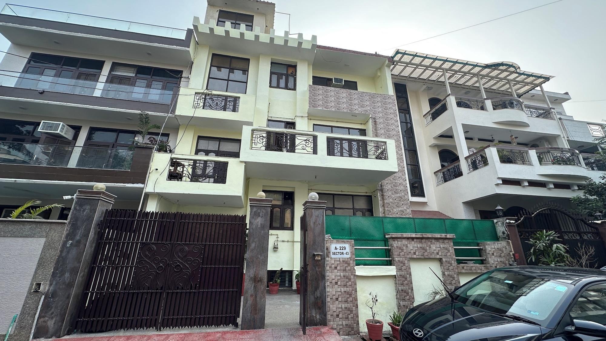 Vista Exterior Hotel Ashray Noida