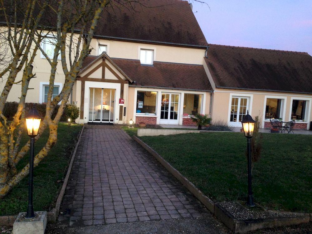 Vista Exterior Hôtel HAPY