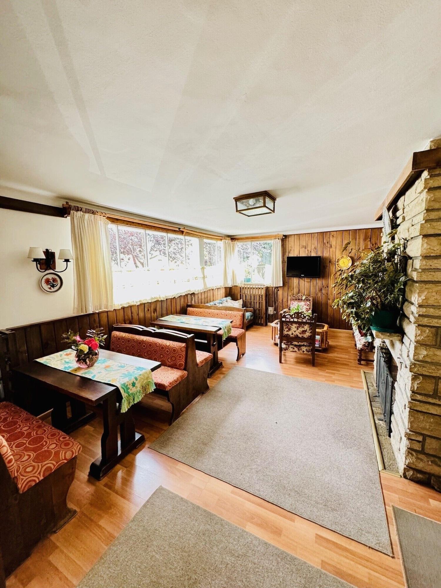 Vista Lobby Hostería el Ñire