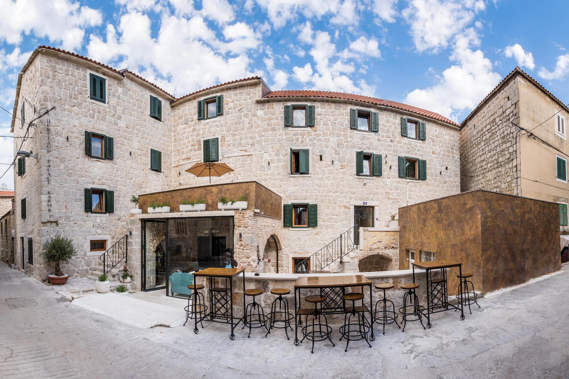 Vista Exterior Heritage Palace Varos - MAG Quaint & Elegant Boutique Hotels