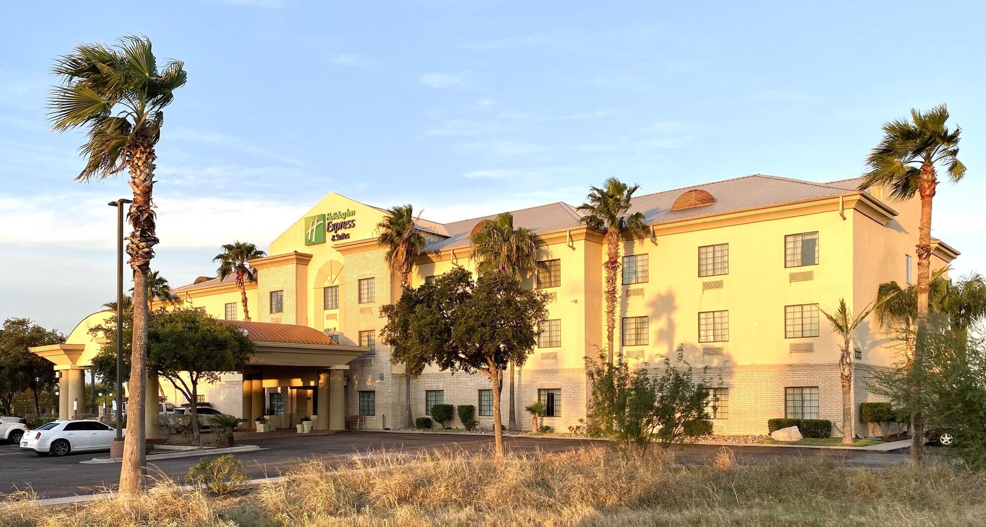 Vista Exterior Holiday Inn Express & Suites Alice by IHG