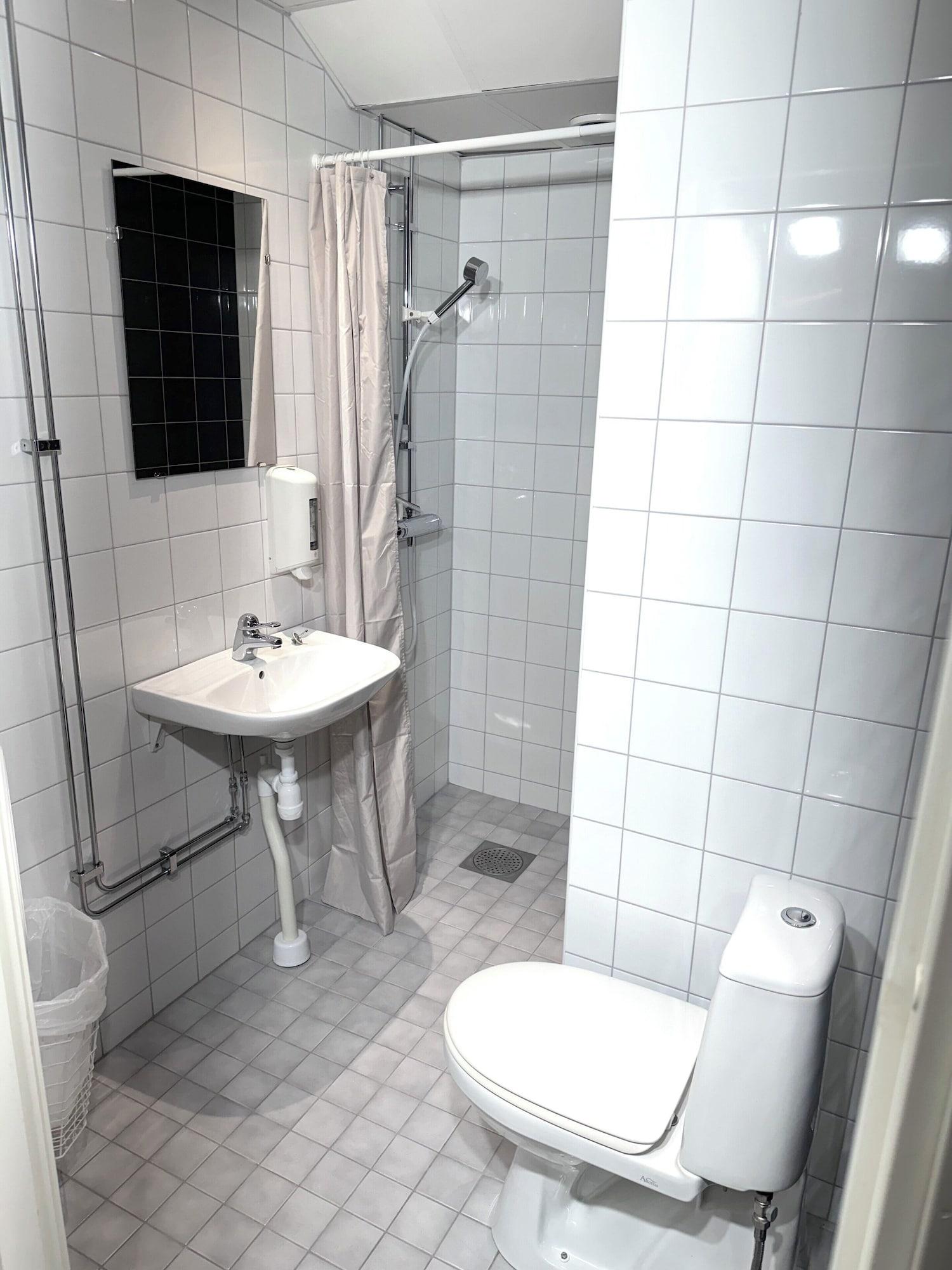 Equipamiento de Habitación Nomad Gardet Hostel