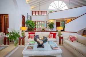 Alquiler Vacacional - Punta Aguila Spectacular 4 Bdr / 6 Bath Free Golf Cart  Chef and Waiter Included