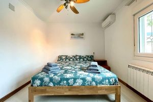 Alquiler Vacacional - Villa in Roquetas With Garden and Private Pool