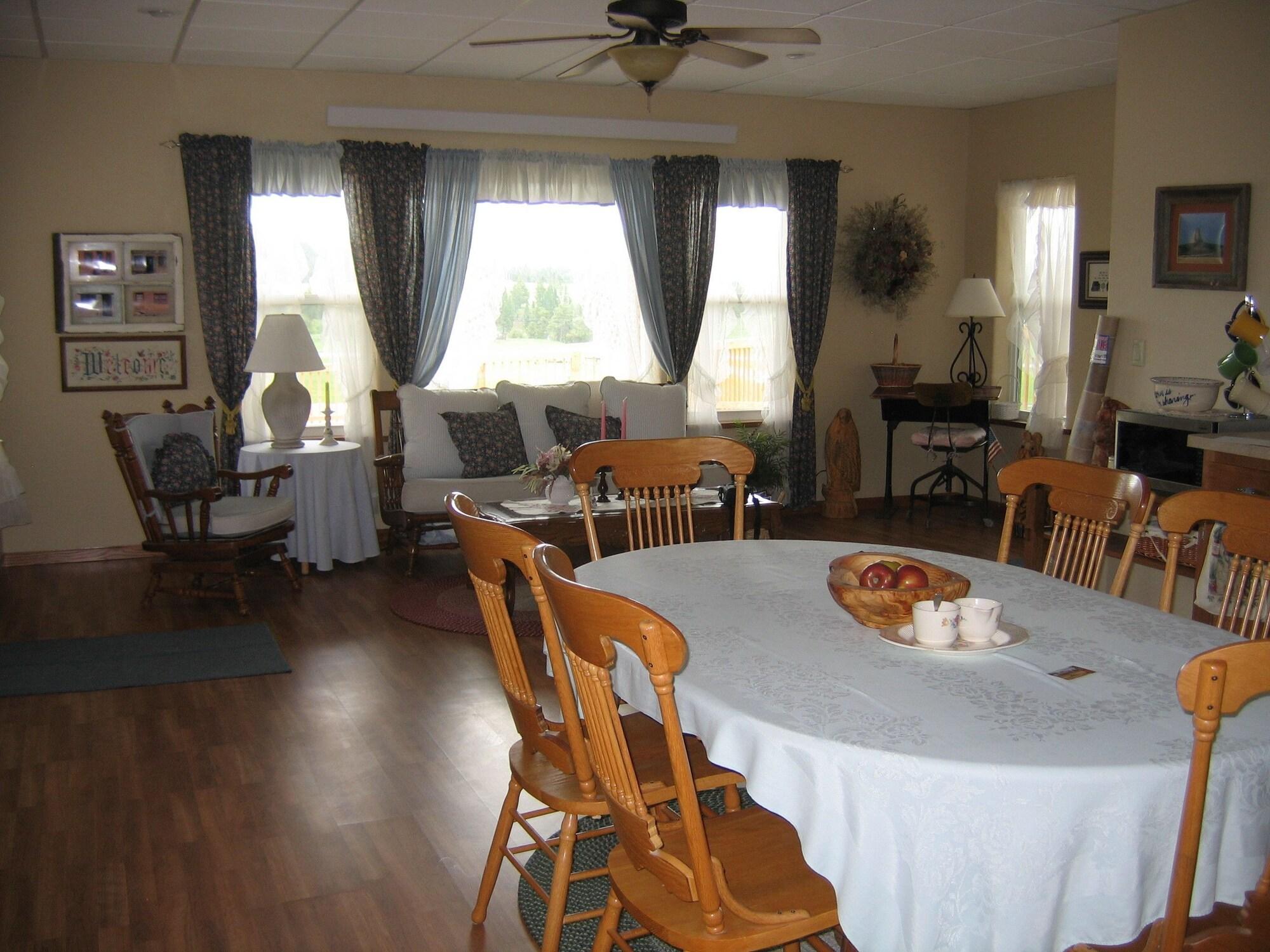Restaurant Sawin Logs Inn