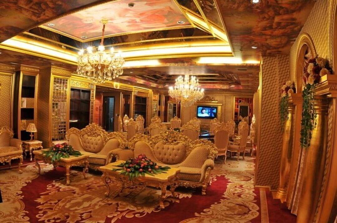 Sala de Reuniones Dubai seven star hotel Nanning