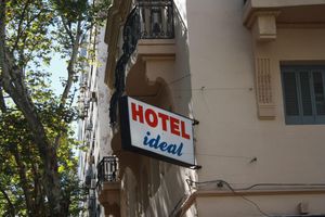 Alojamiento - Hotel Ideal
