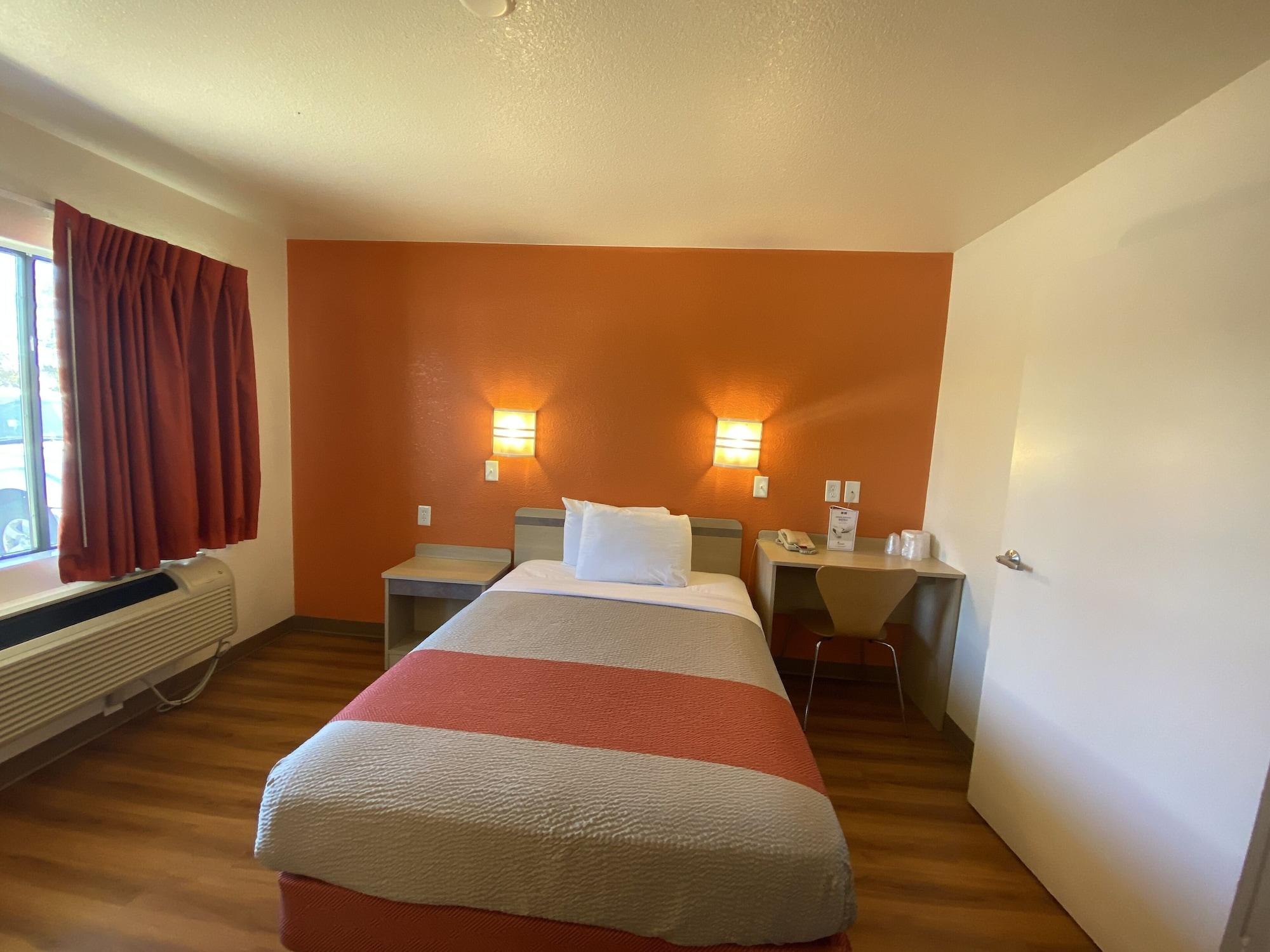 Habitación Motel 6 Flagstaff, AZ - West - Woodland Village