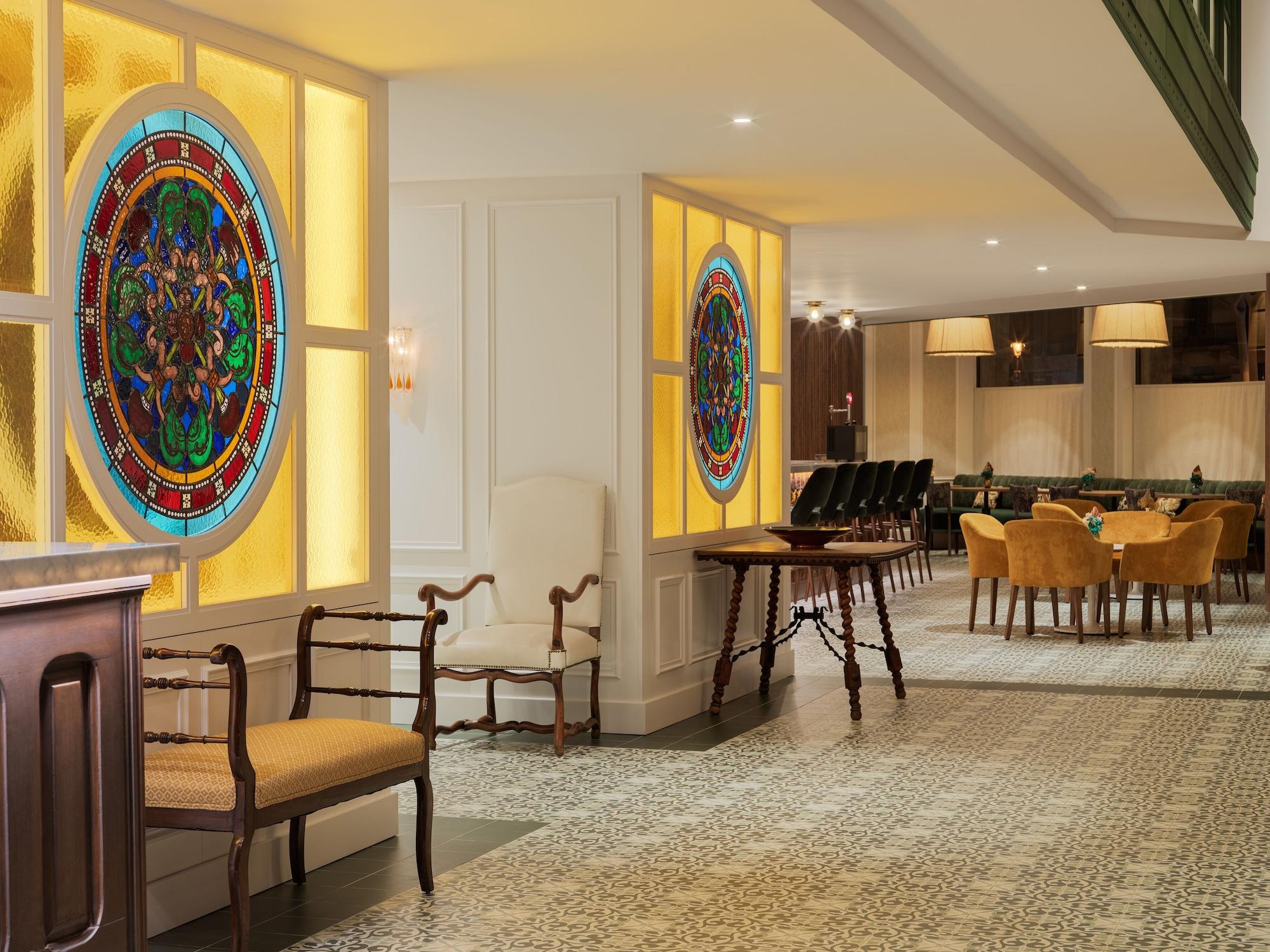 Vista Lobby H10 Casanova