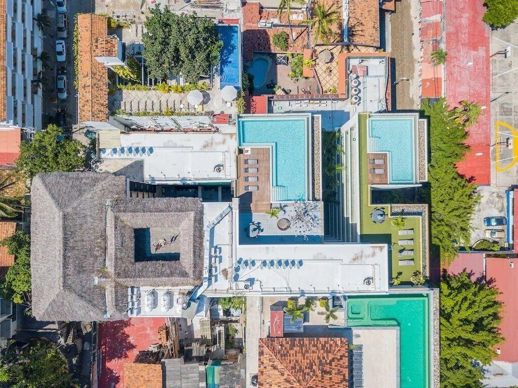 Varios Condominios  NRR