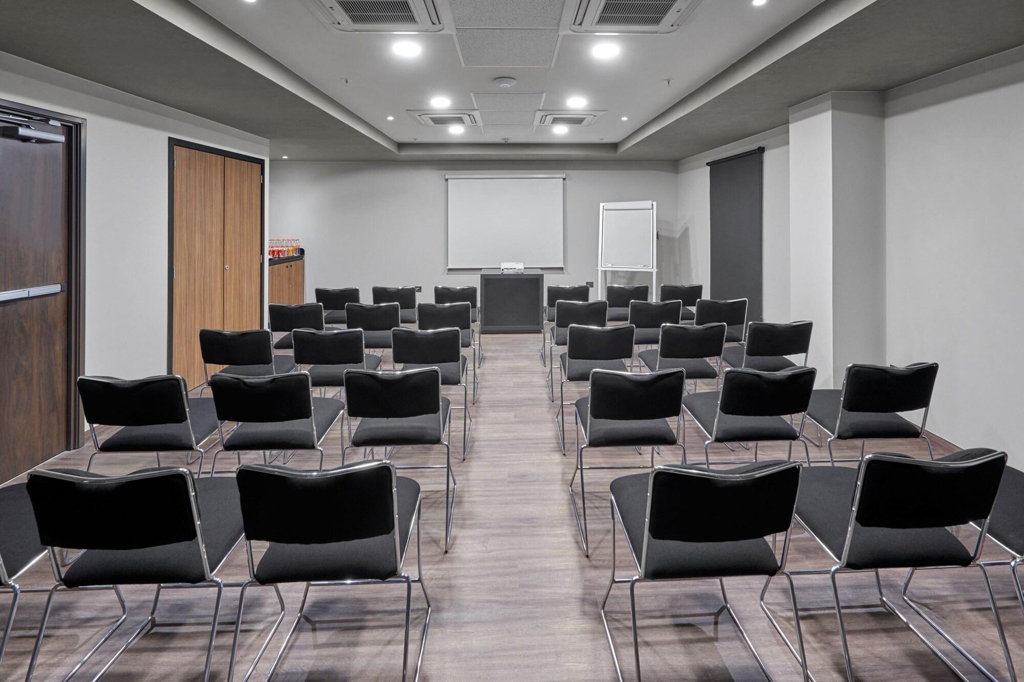 Sala de Reuniones City Express by Marriott Tampico Altamira