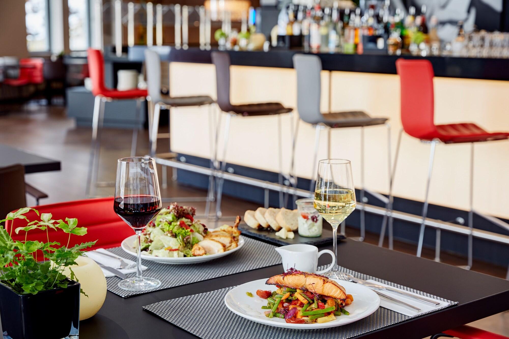 Restaurant LEGERE HOTEL Wiesbaden-Taunusstein