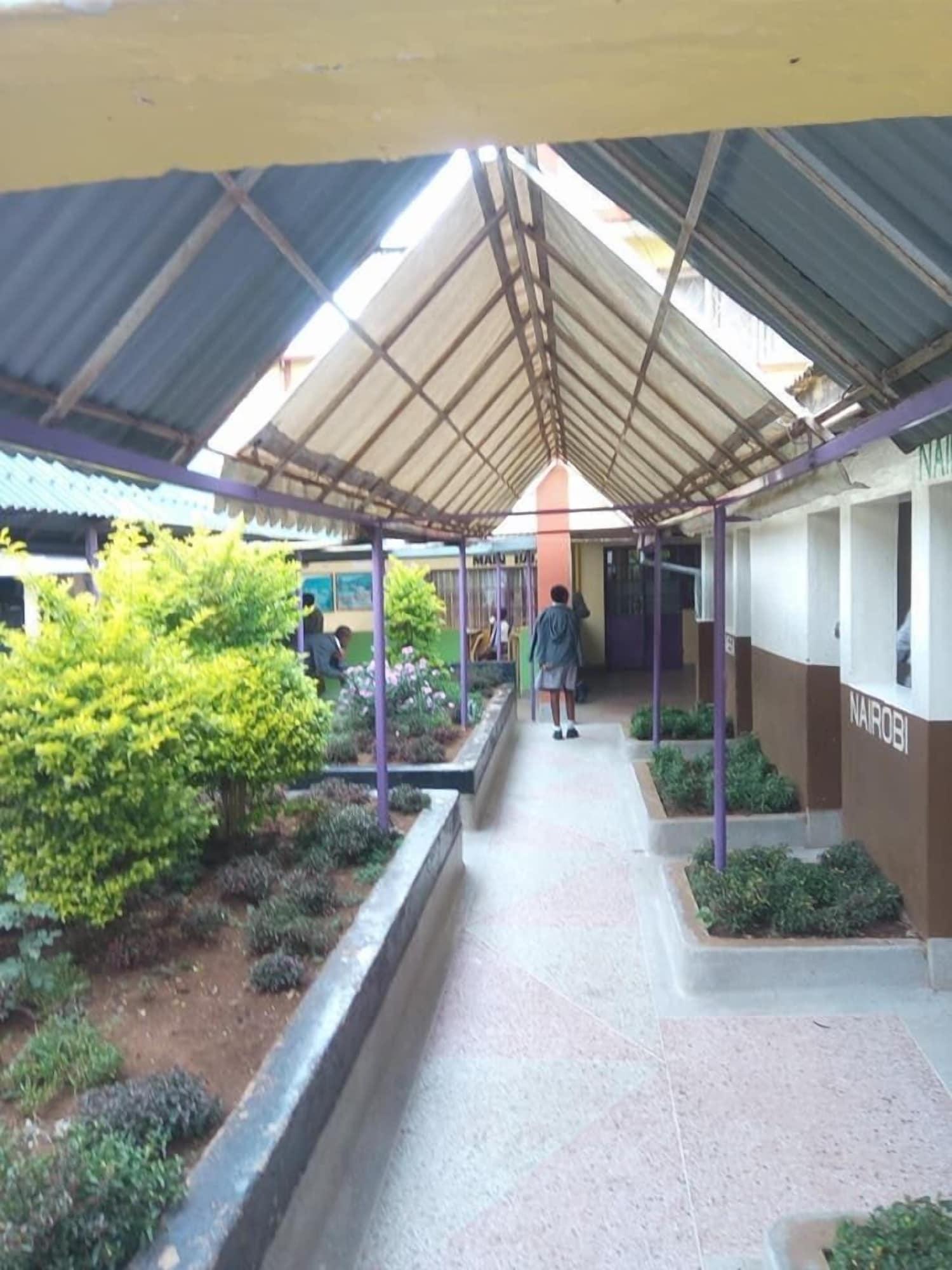 Vista Lobby Racecourse Inn Hotel