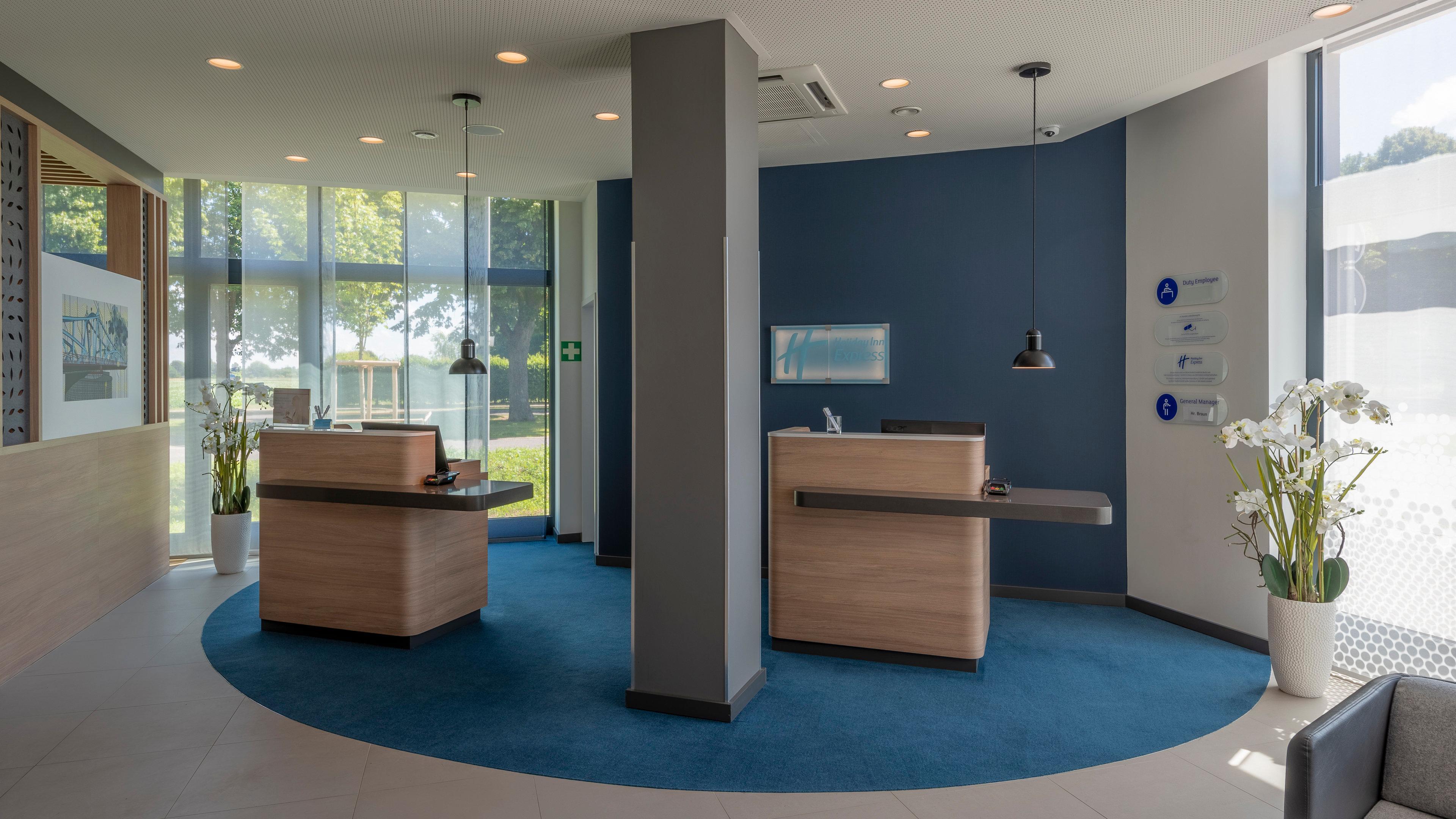 Vista Lobby Holiday Inn Express Krefeld - Dusseldorf by IHG