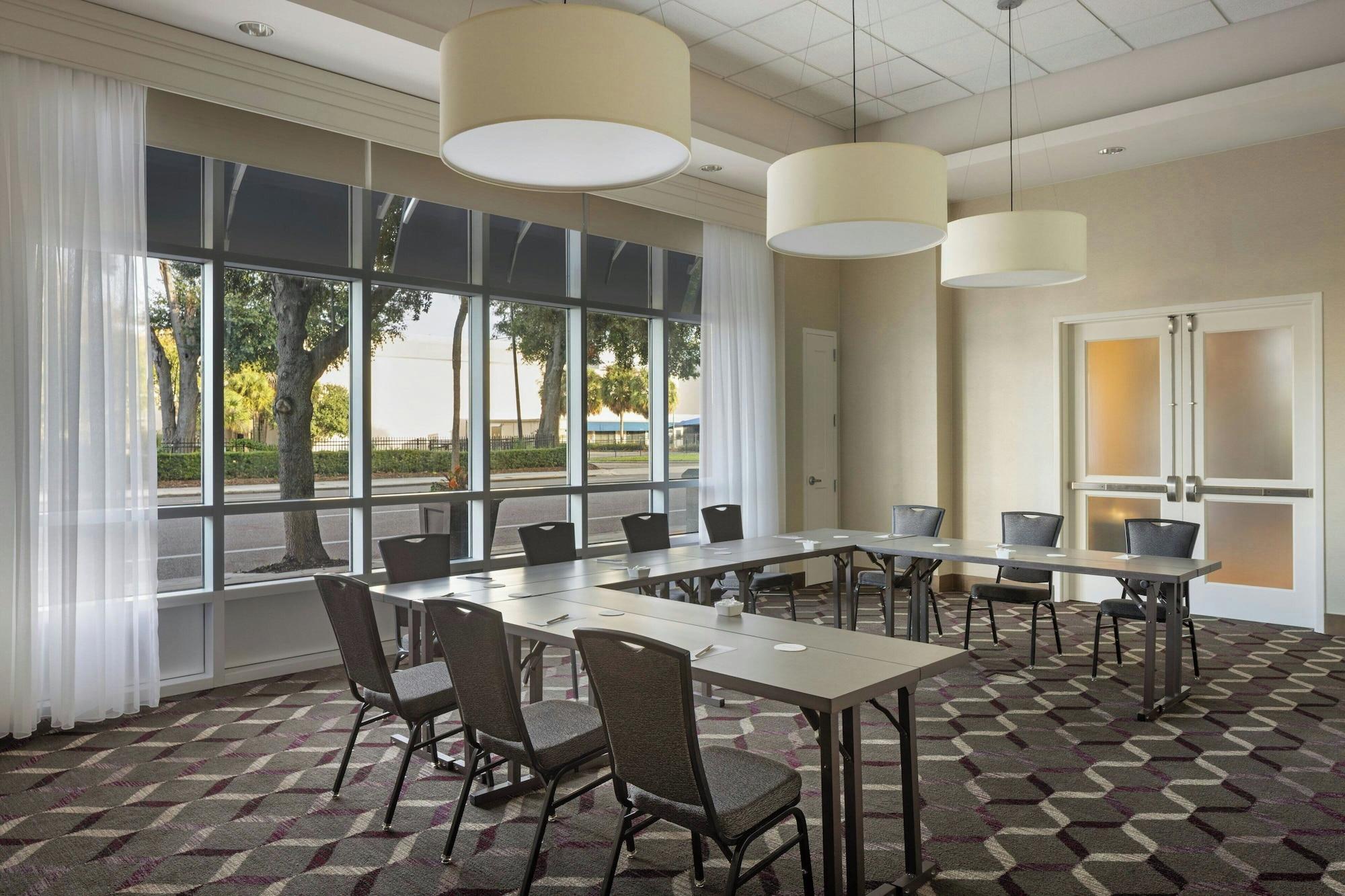 Sala de reuniões Residence Inn by Marriott Orlando Downtown